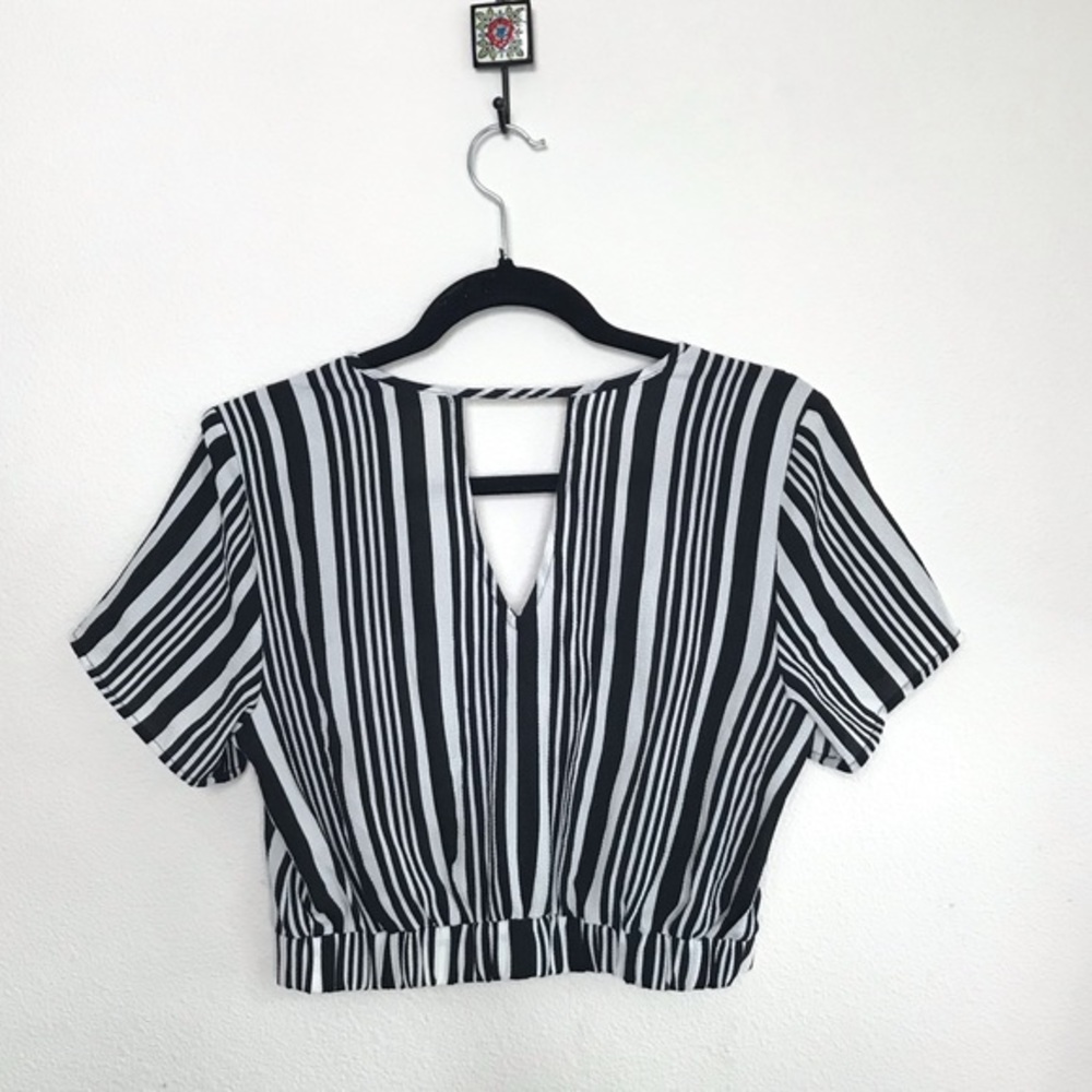2pc.PROJECT RUNWAY STRIPED SET✨ - Picture 2 of 11